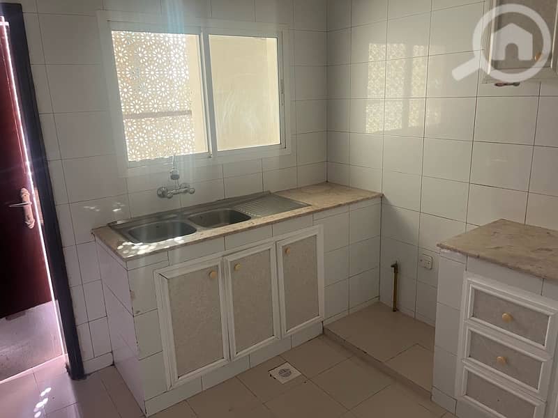 Two bedroom flat for rent in Ghubra Bayut.om