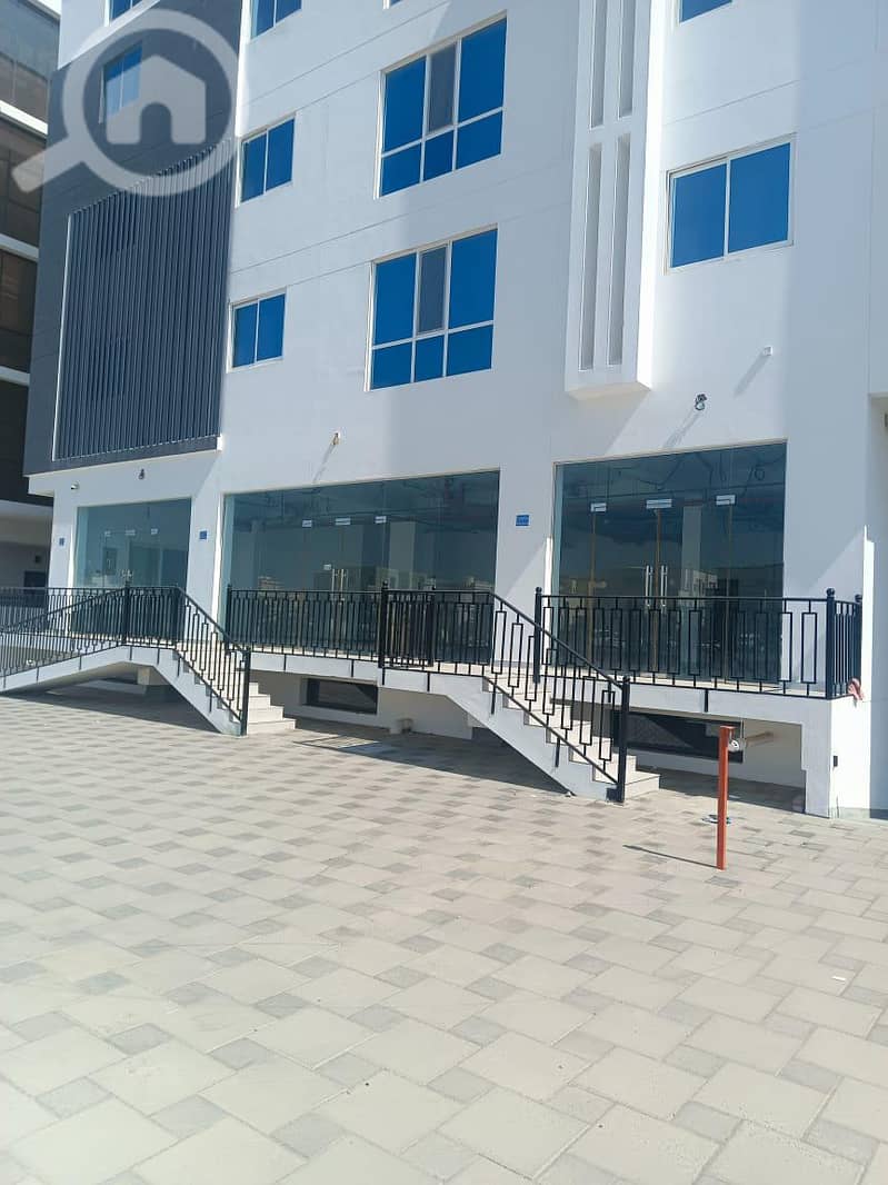 "SRMO660 *For Rent Showroom in Alkhod!* Bayut.om