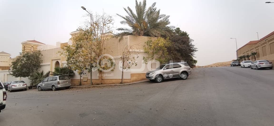 Luxury Villa for sale in Umm Al Hamam Al Gharbi, West of Riyadh