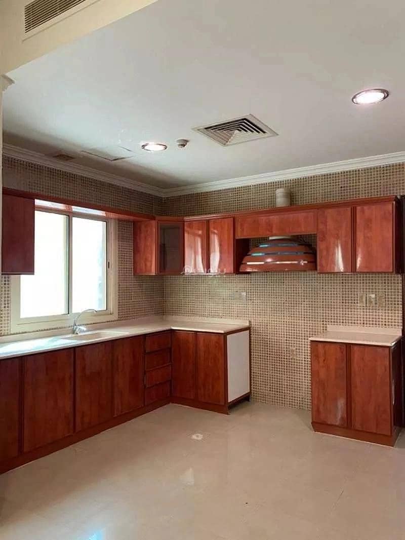 Apartment in Al Khobar Al Janubiyah, Al Khobar at 28,000 7 Photos