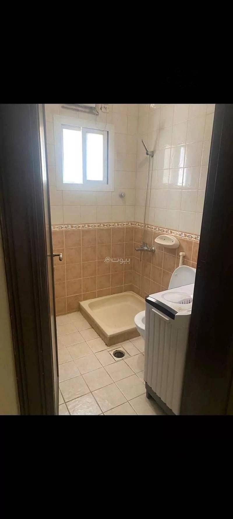 Apartment in Al Faisaliyah, Central Jeddah at 1,600 3 Photos