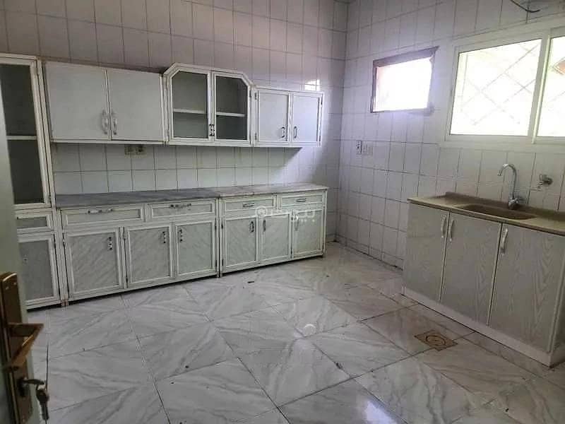 Residential building in Al Rakah Al Shamaliyah, Dammam at 175,000 18