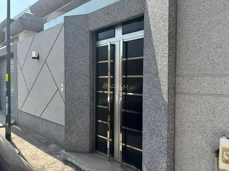 Apartment in Al Rabwah, Central Riyadh at 32,000 3 Photos 87561683