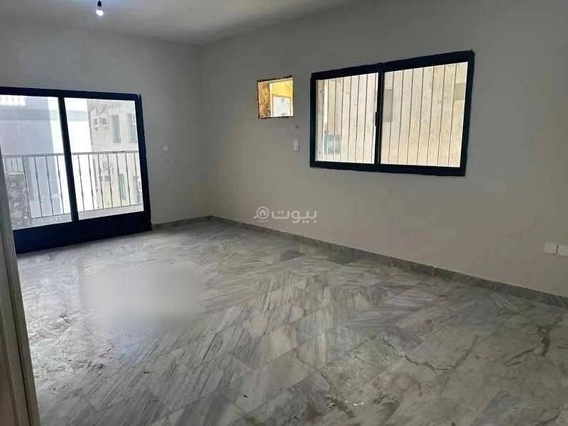 Apartment in Al Sharafeyah, North Jeddah at 30,000 3 Photos