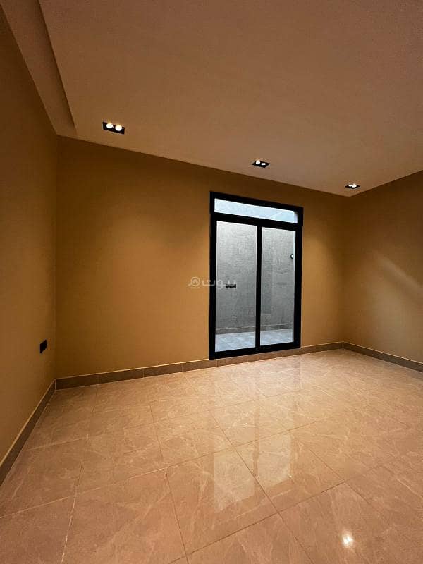 Floor in Al Yarmuk, East Riyadh at 70,000 12 Photos 87578093