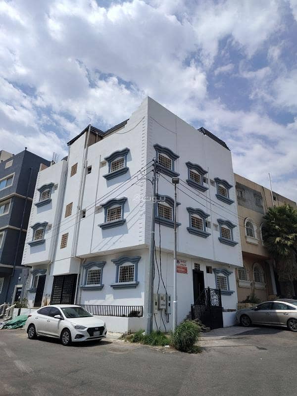 Residential building in Shamasan, Abha at 1,400,000 5 Photos