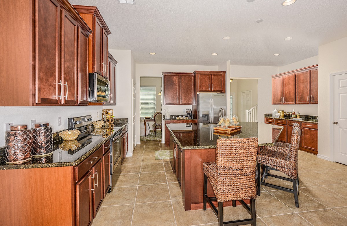 Augusta Home Plan in Summerlake Townhomes, Winter Garden, FL Beazer