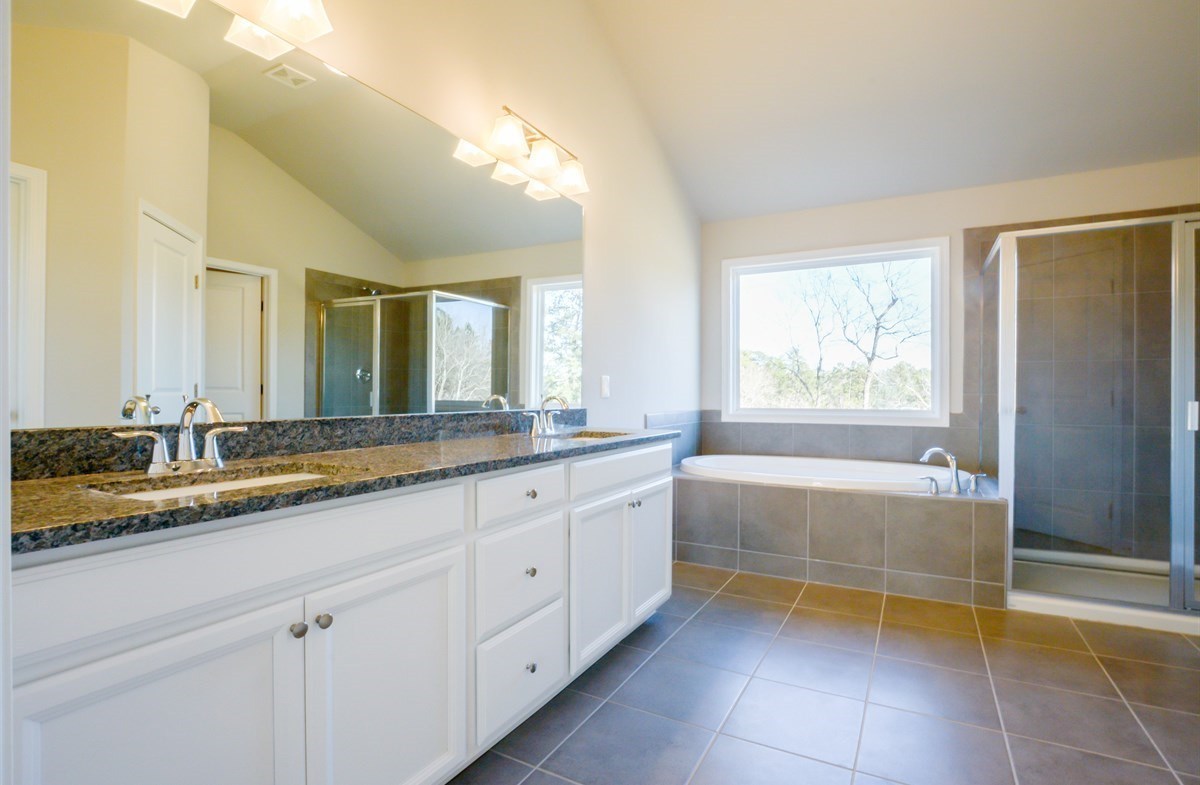 2716 Double Iron Drive in Flint Hill Park Atlanta,GA Beazer Homes