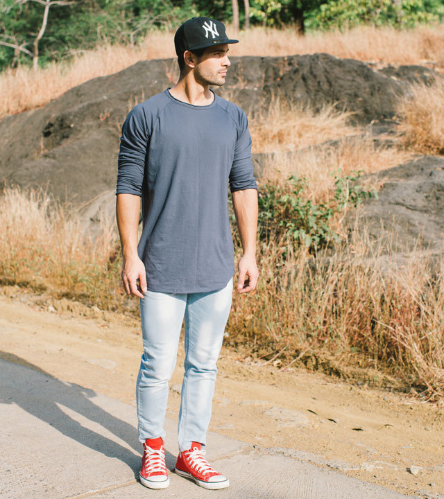 The Longline Tshirt A Little Trend That Goes A Long Way! Bewakoof Blog