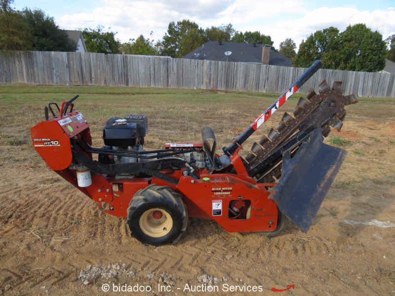 2011 Ditch Witch RT10 Walk Behind Trencher Honda GX390 Backfill Blade