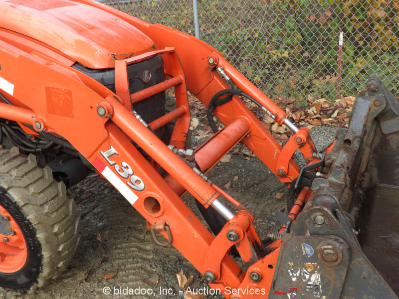 2006 Kubota L39 4x4 Loader Utility Ag Tractor PTO 4in1 Bucket Aux