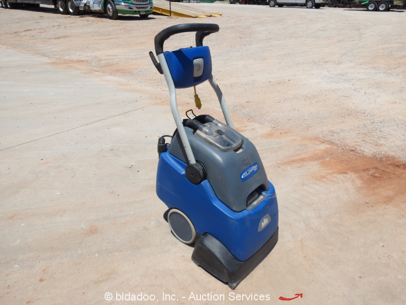 2012 Windsor Clipper Duo Carpet Extractor Cleaner 16" Cleaning Path 10