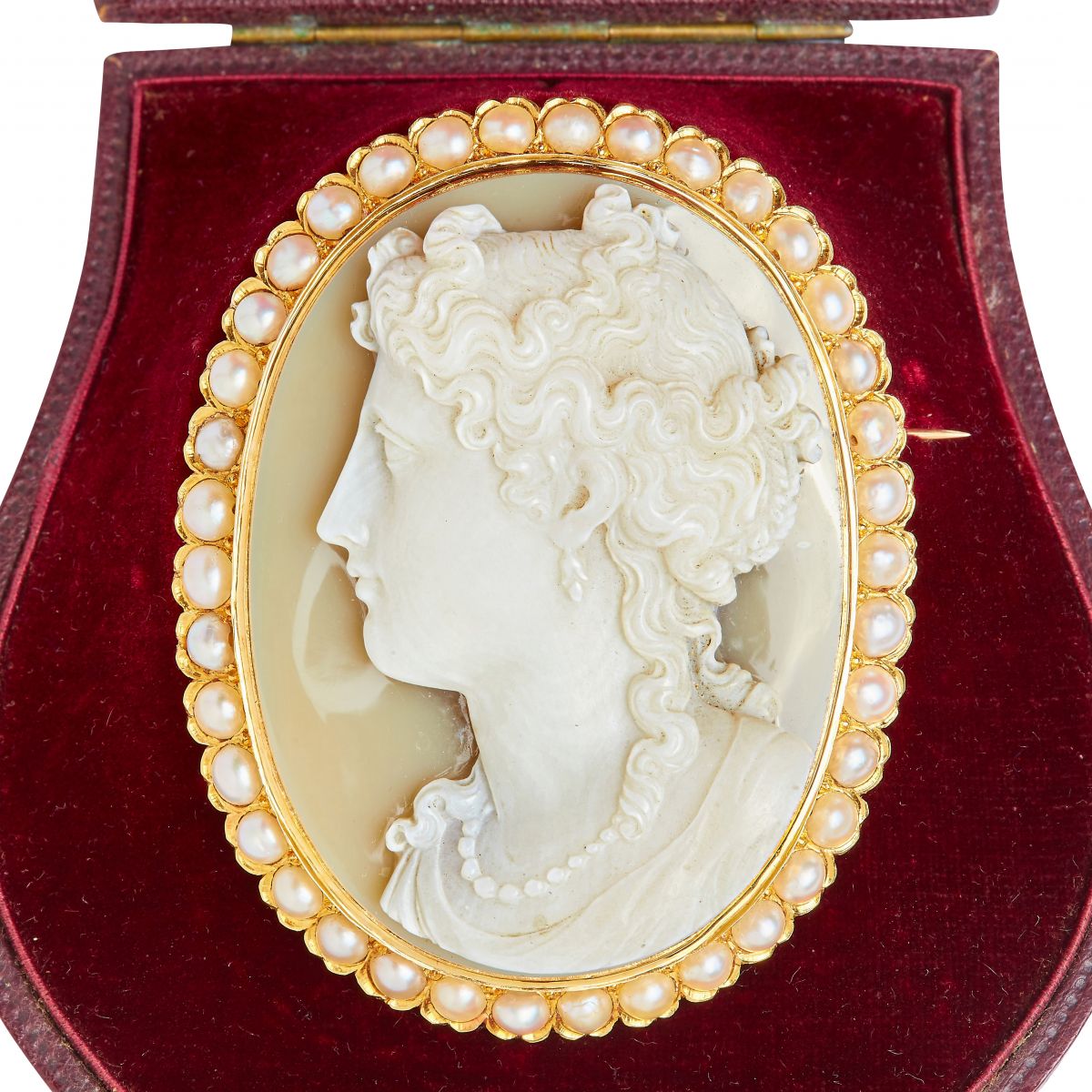 12 (Unexpected) Types of Valuable Antiques to Look For