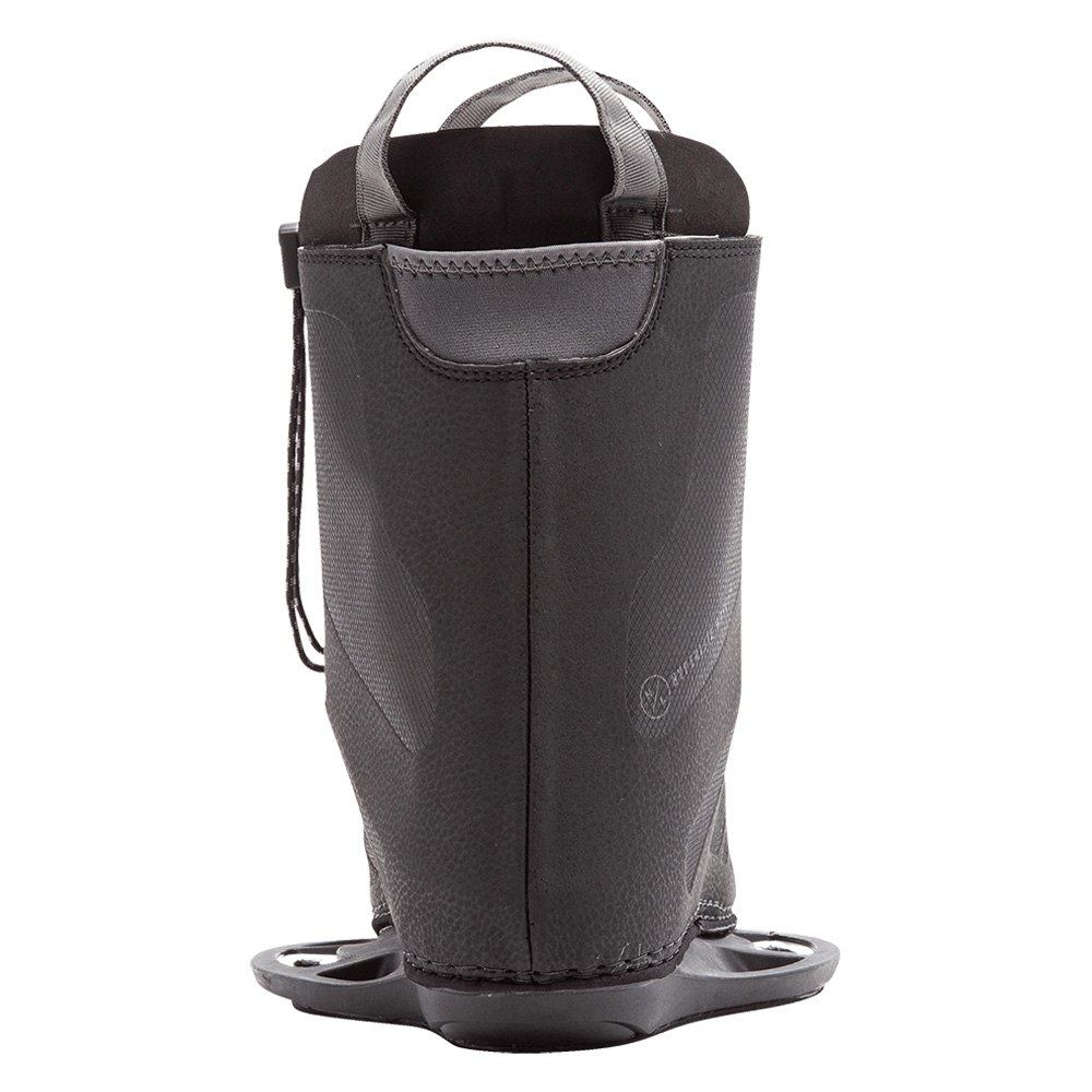 Hyperlite® Motive Wakeboard with Frequency Boots