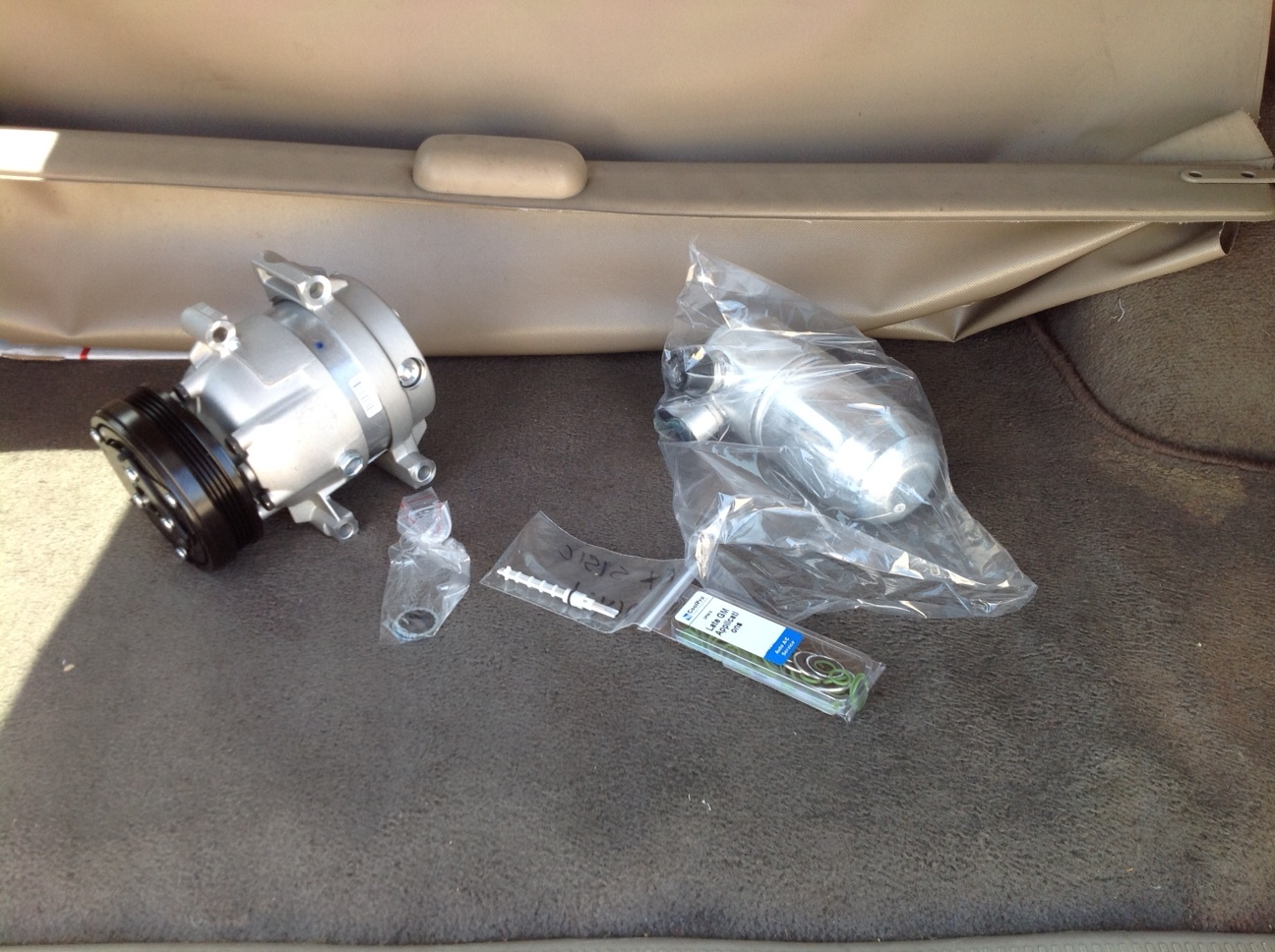 9904 Chevy Corvette 5.7 Auto AC Air Conditioning Compressor Repair