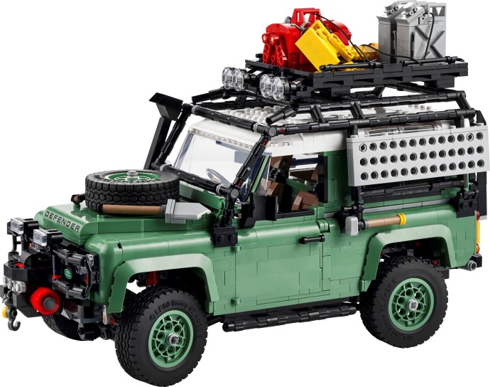 Lego Land Rover Classic Defender 90 (10317) Front Wheels Hitting Wheel