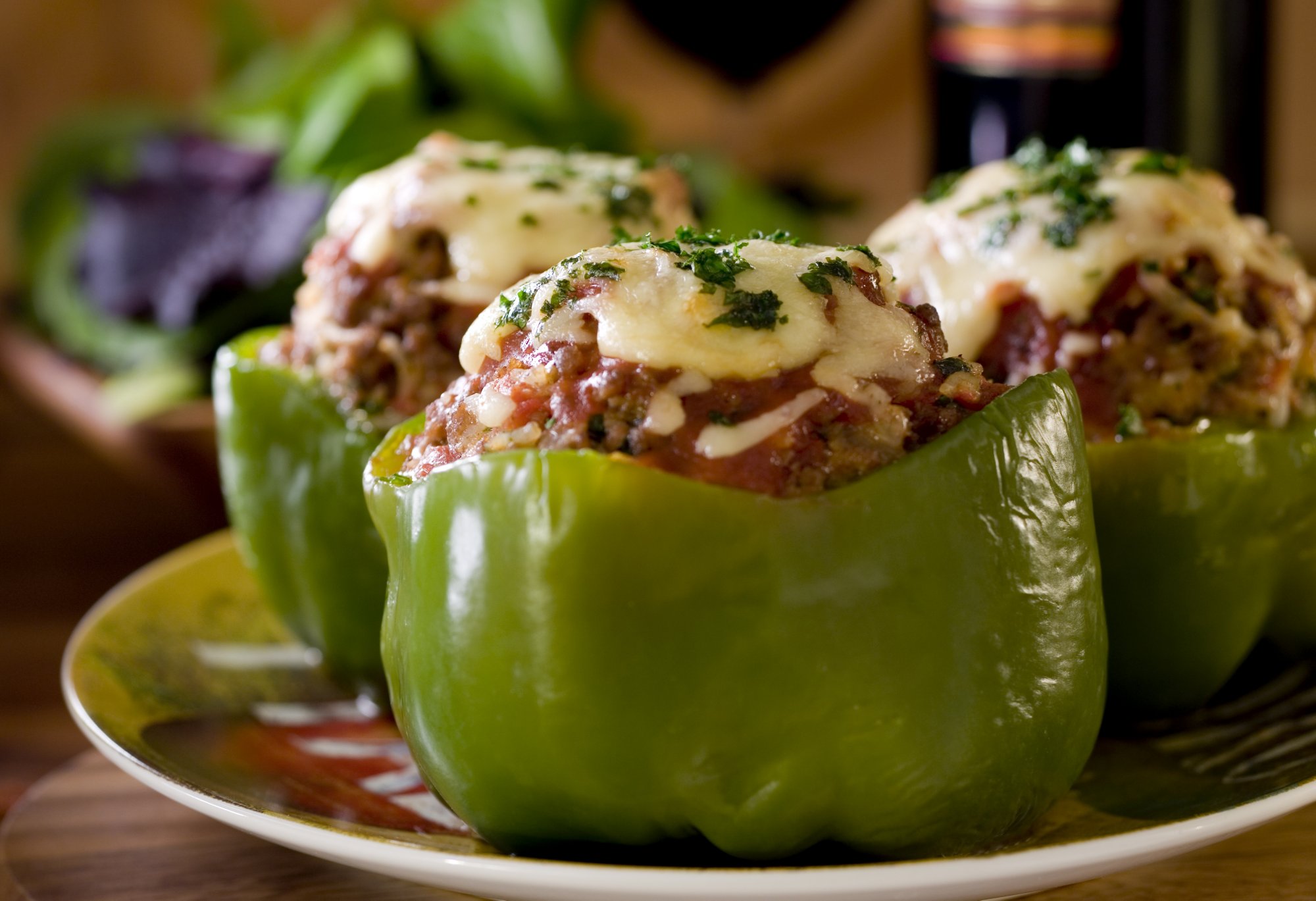 Ozamiz’s Spanish Stuffed Bell Peppers CalphalonUSAStore