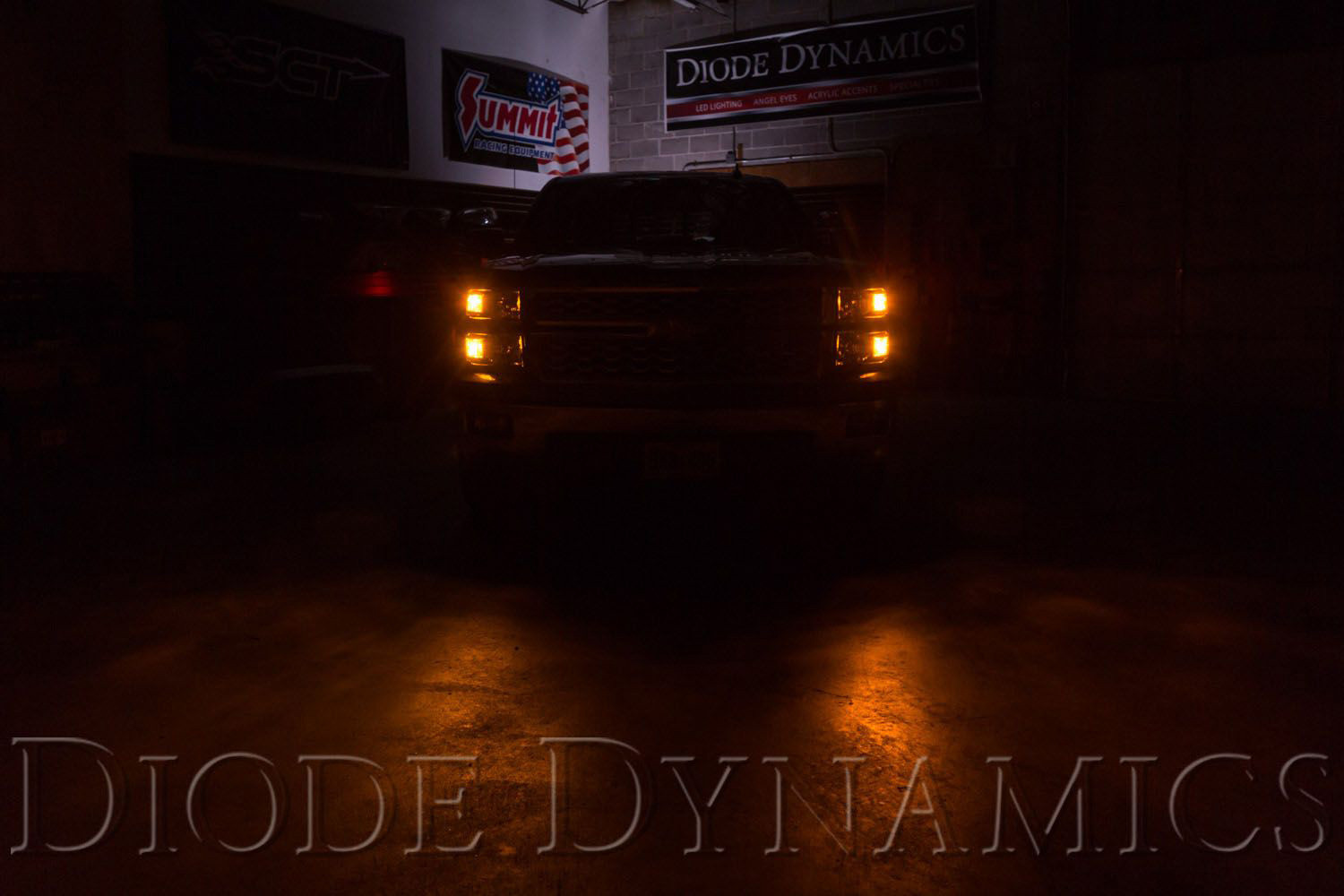 Diode Dynamics® DD0107Q HP11 LED Bulbs (7443, Amber)