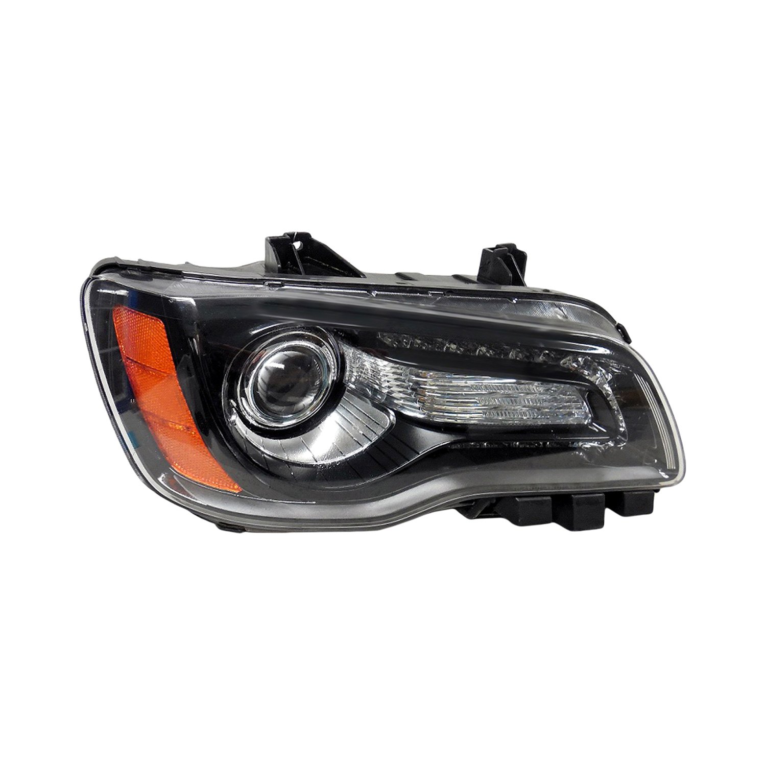 Replace® Chrysler 300 / 300C 2014 Remanufactured OE Replacement Headlight