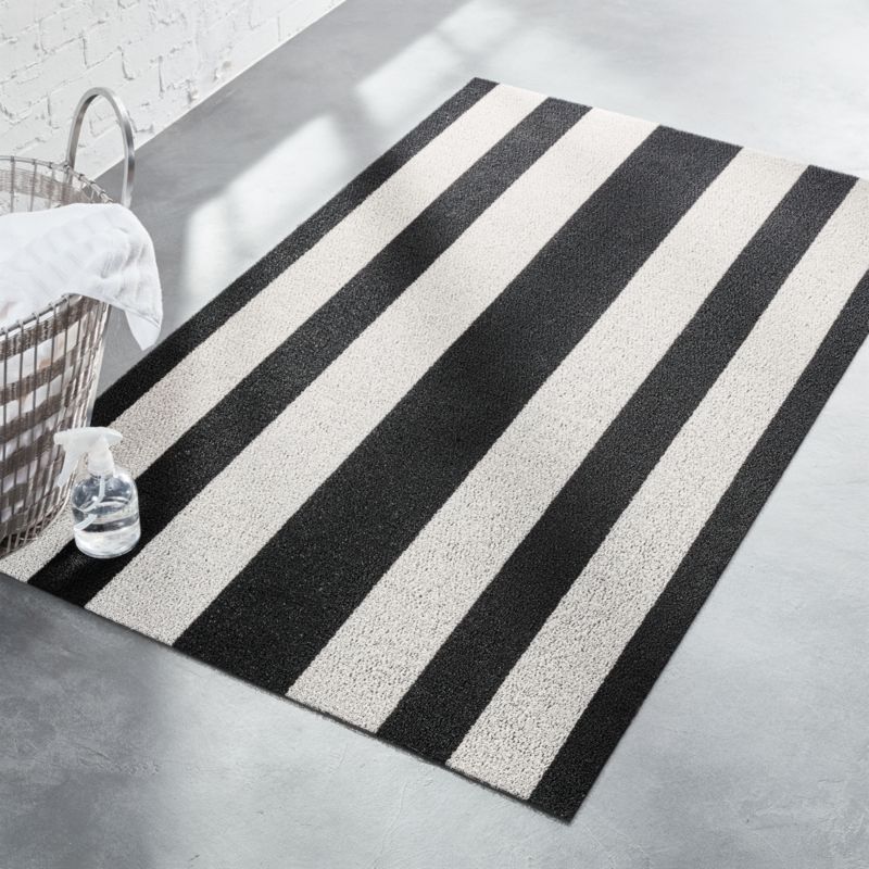 chilewich ® black and white mat CB2