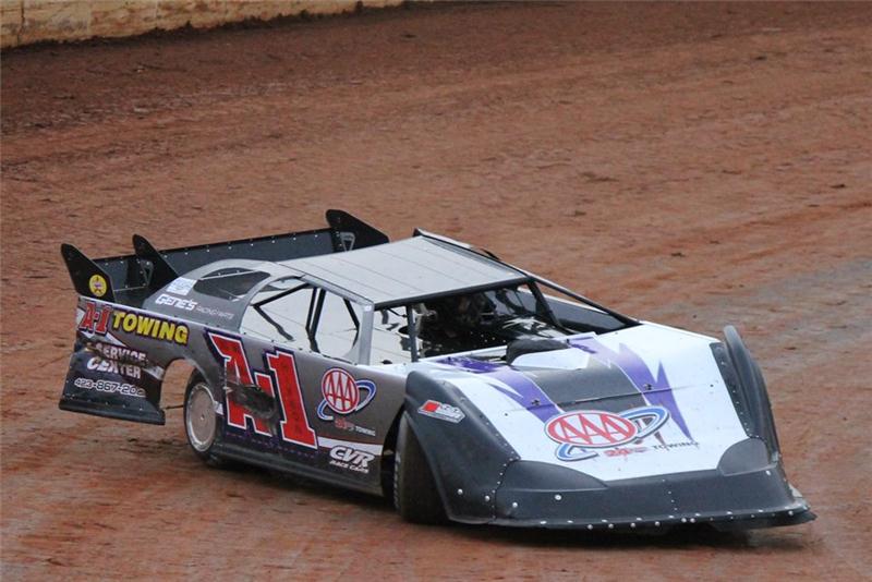 Hixson And Perry Top Races At Boyd's Speedway