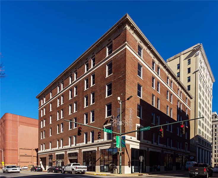 Capstone Apartment Partners Brokers Sale Of The Clemons Lofts In