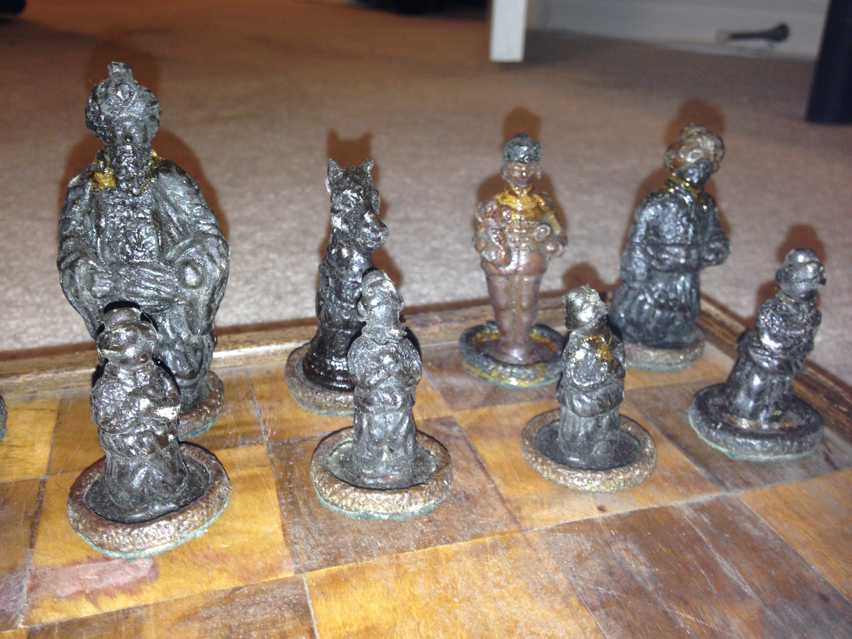 Unique chess set