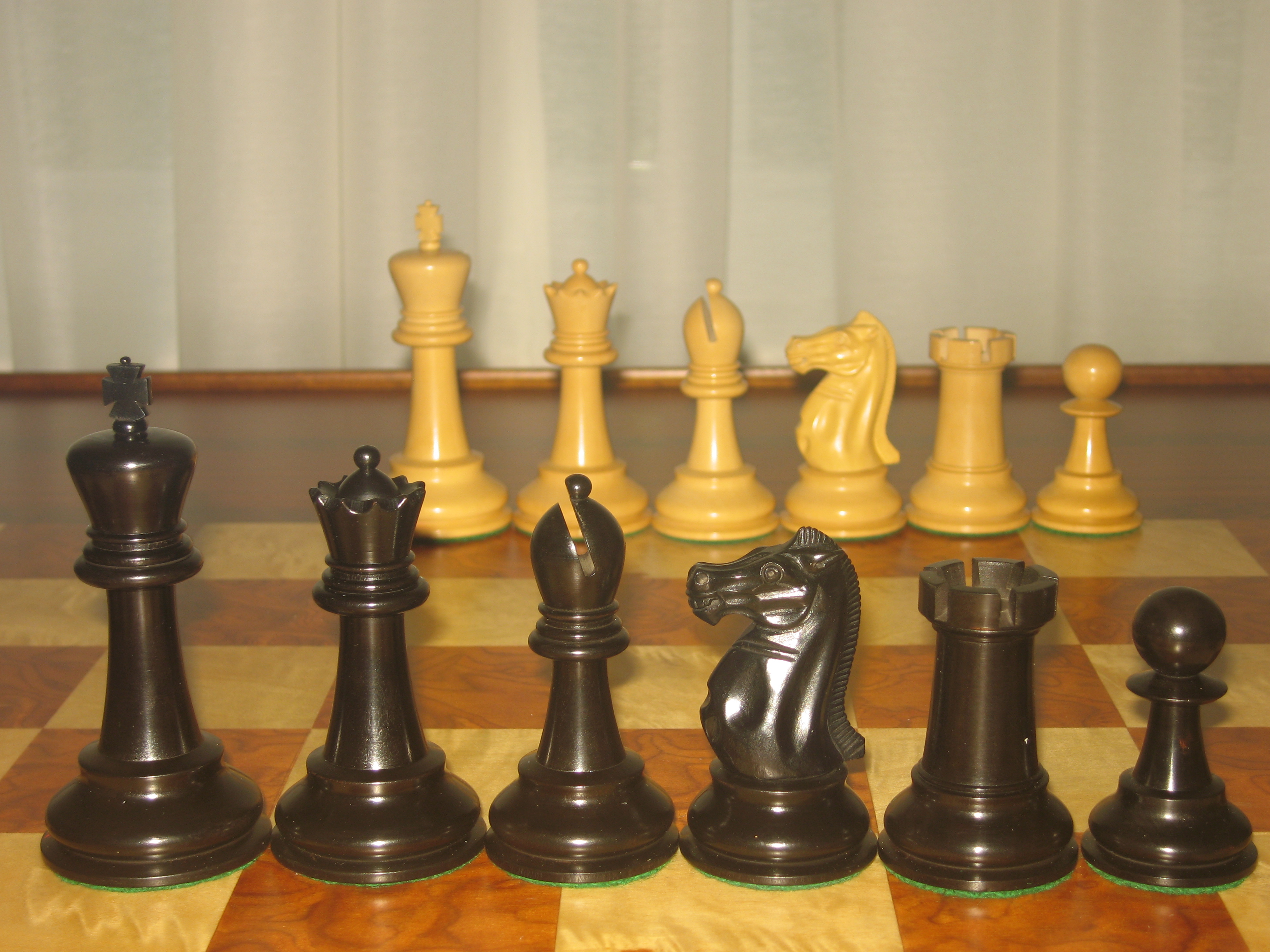 The 1855 Official Staunton Chessmen Pictorial Review