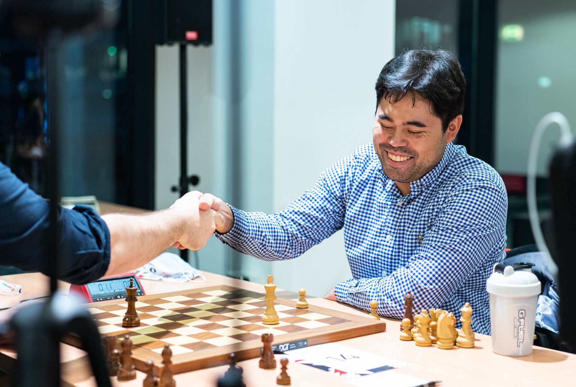 World Blitz Chess Championship Day 1 Aronian and Assaubayeva Lead