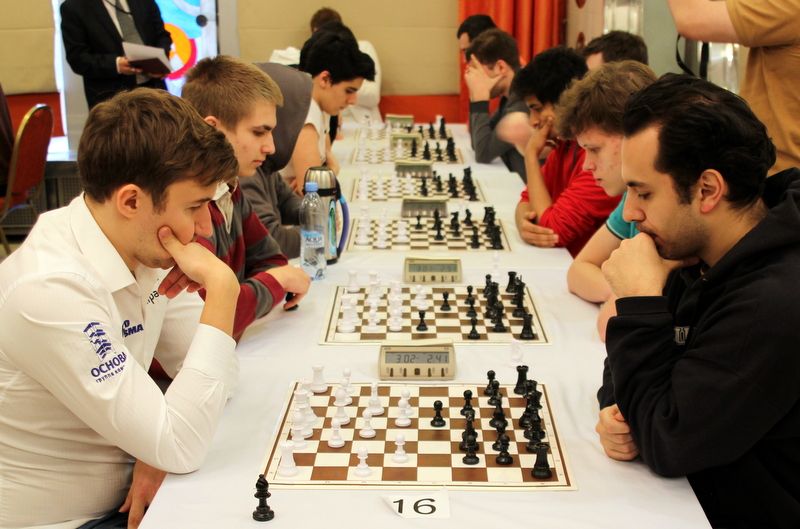 Coach Of The Month GM Sergey Grigoriants