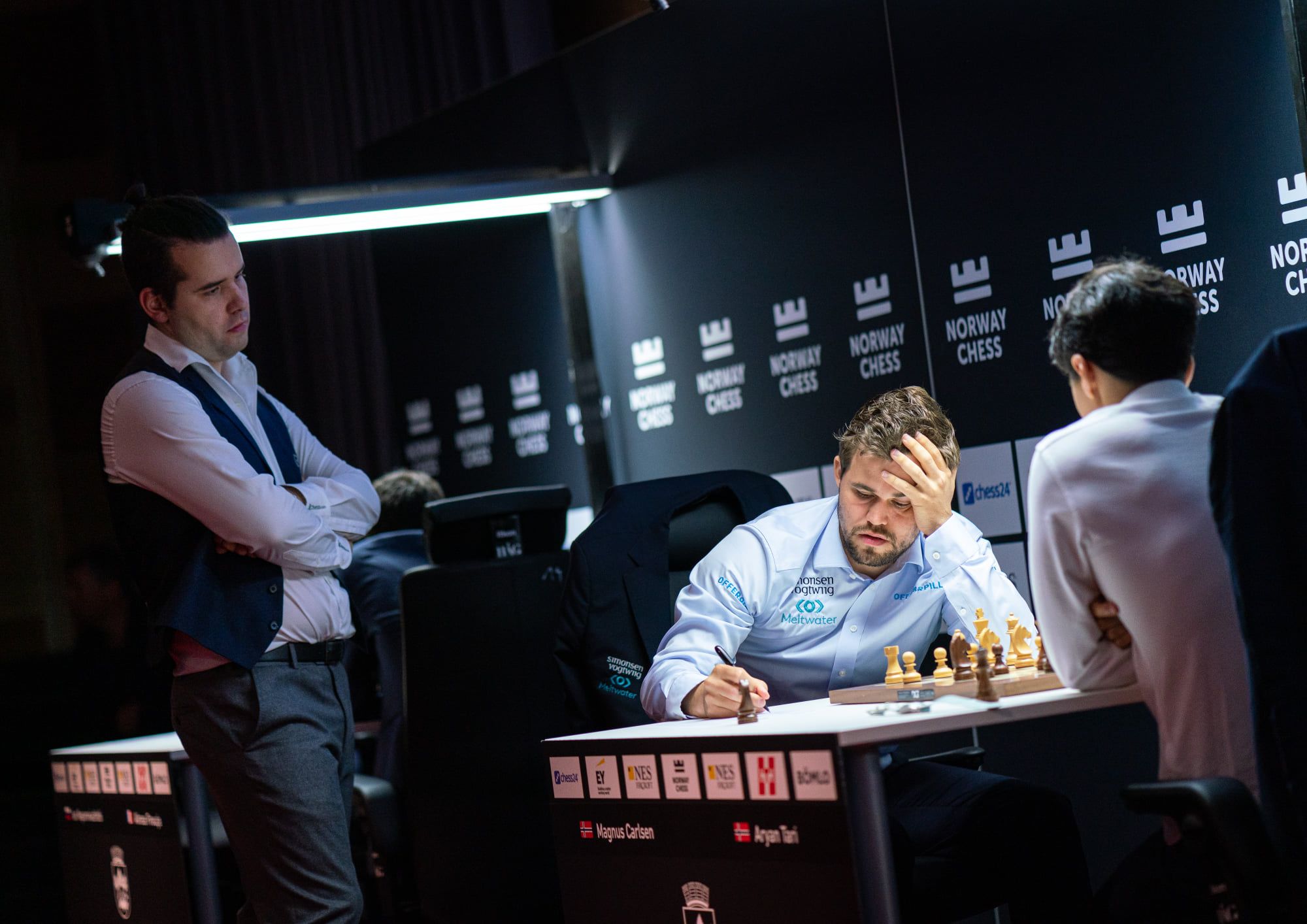 Norway Chess R2 Nepomniachtchi Wins With The King's Gambit