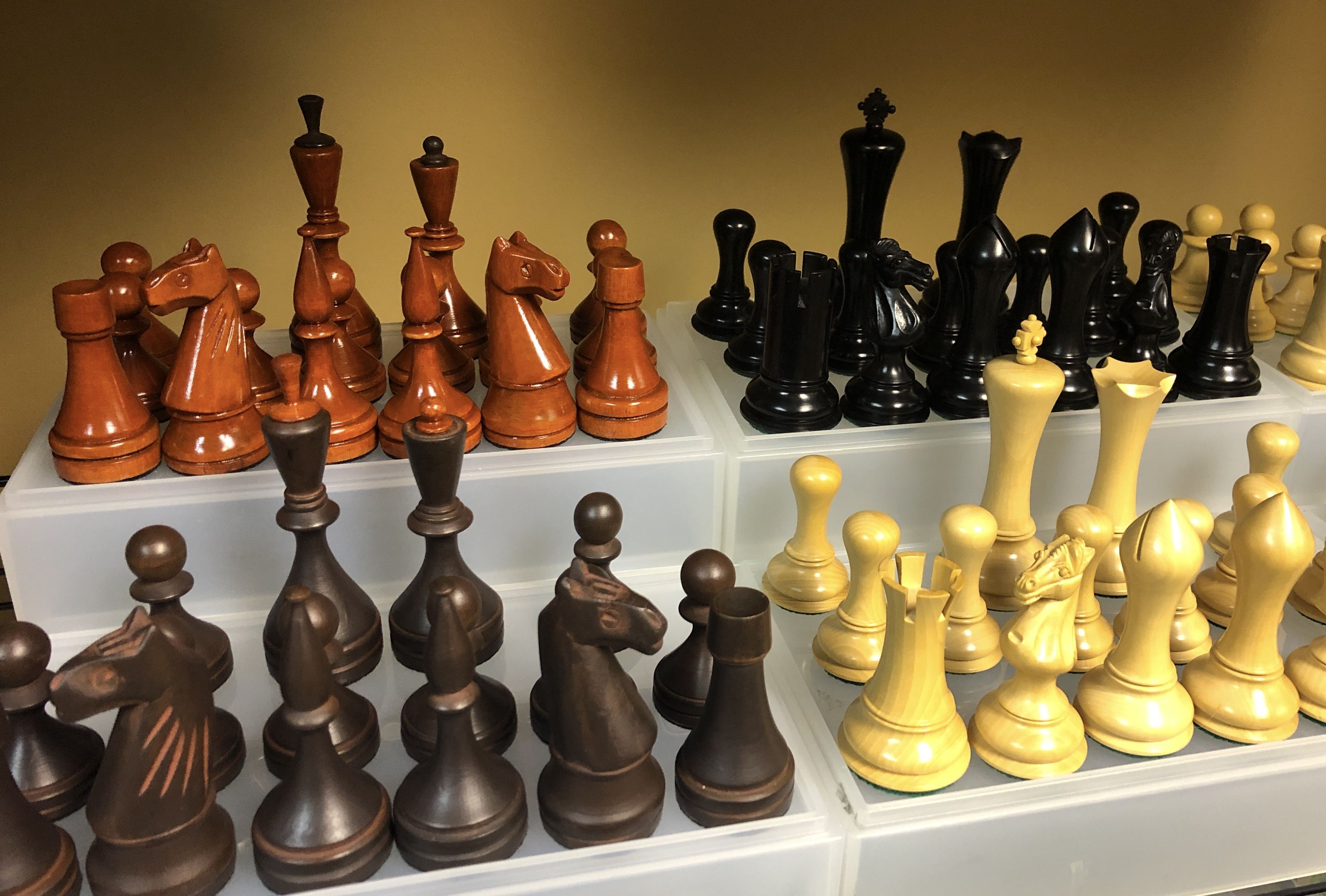 Chess Store with Showroom? Chess Forums
