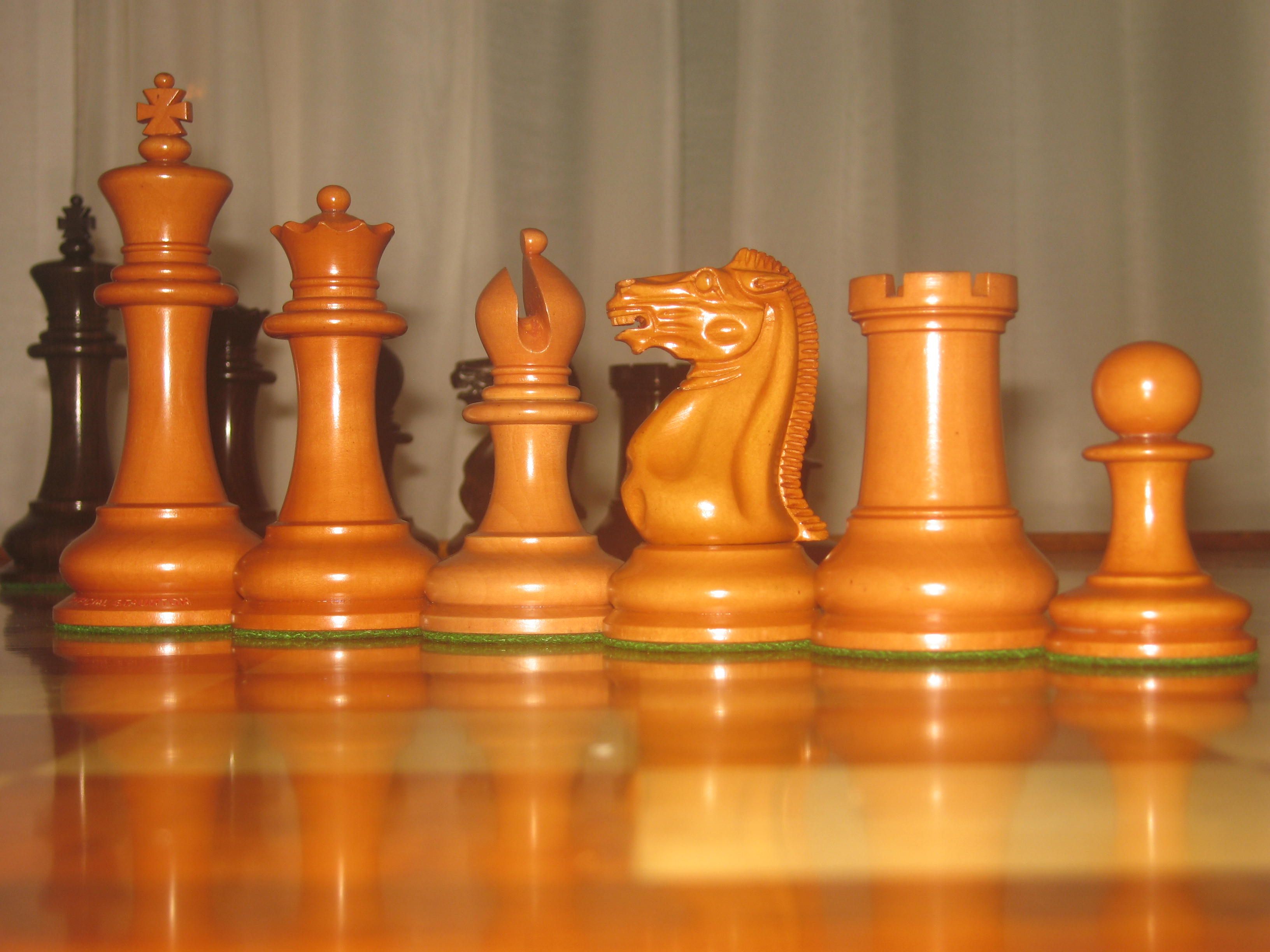 Official Staunton's Amazing 1849 Antique Lacquered and Ebony Chess Set
