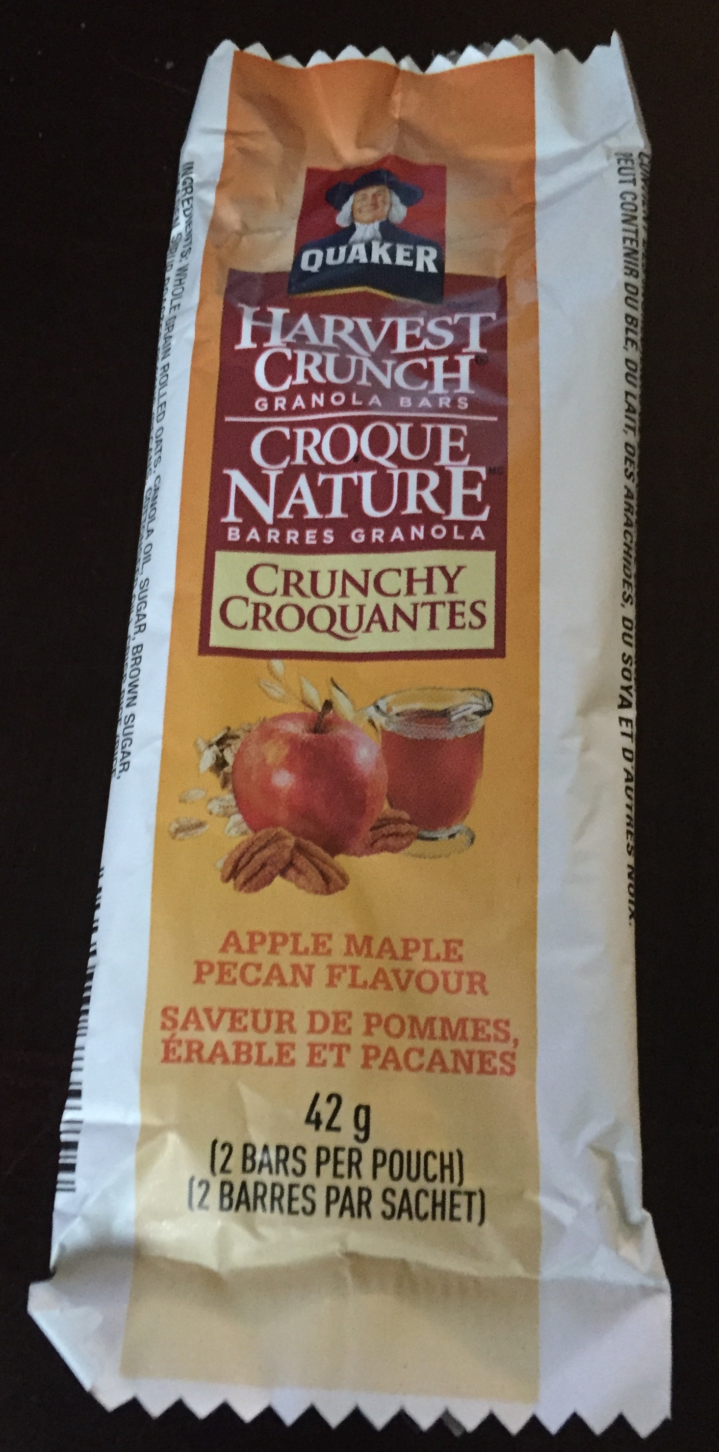 Quaker Harvest Crunch Granola Bar Apple Maple Pecan reviews in Granola
