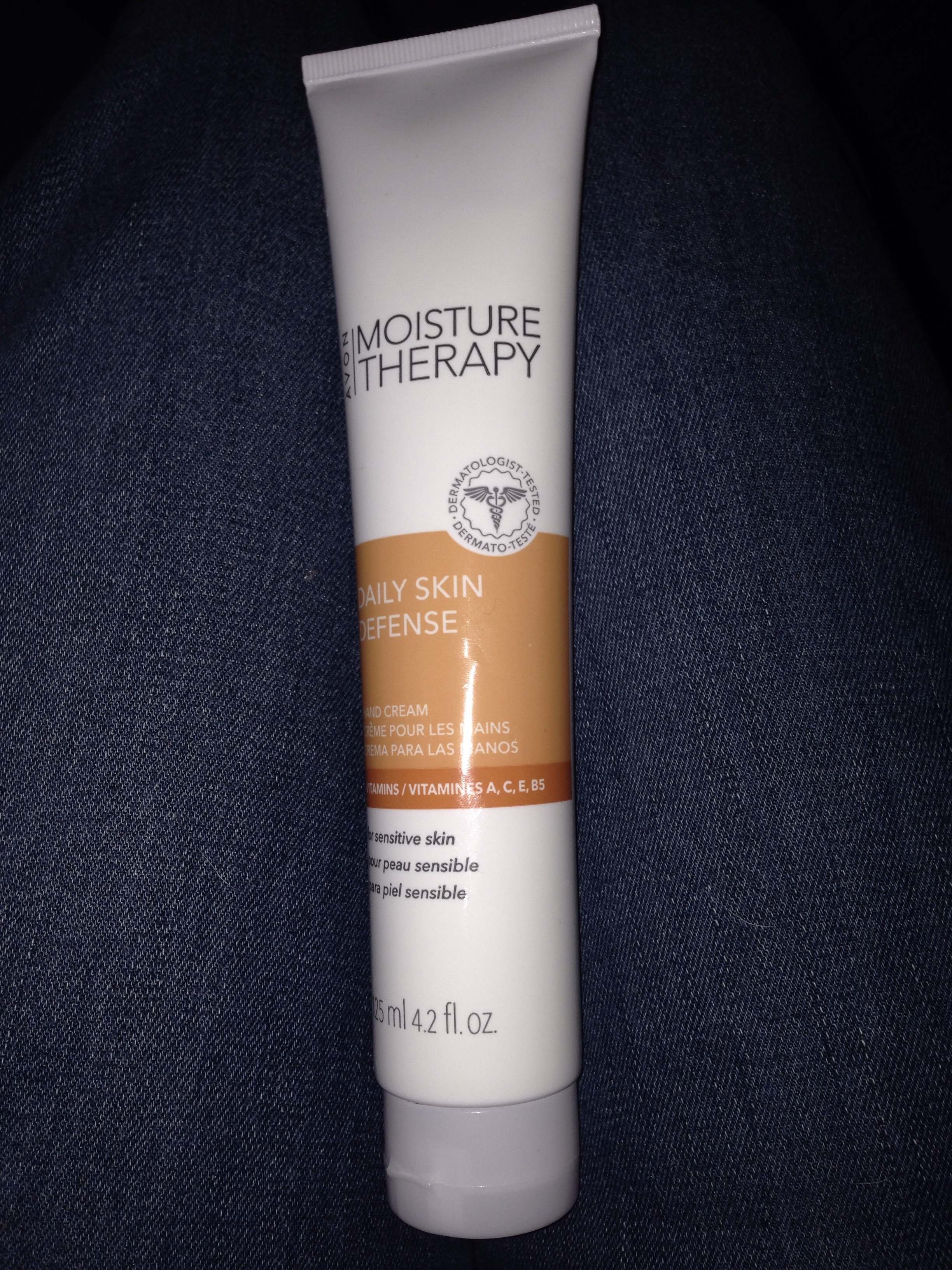 Avon Moisture Therapy Daily Skin Defense hand cream for sensitive skin