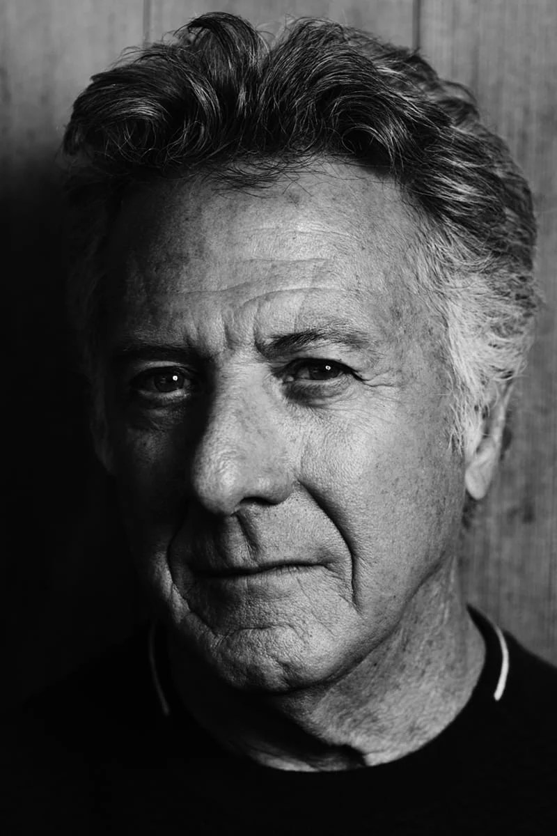 Dustin Hoffman sa biographie, filmographie, et quelques photos