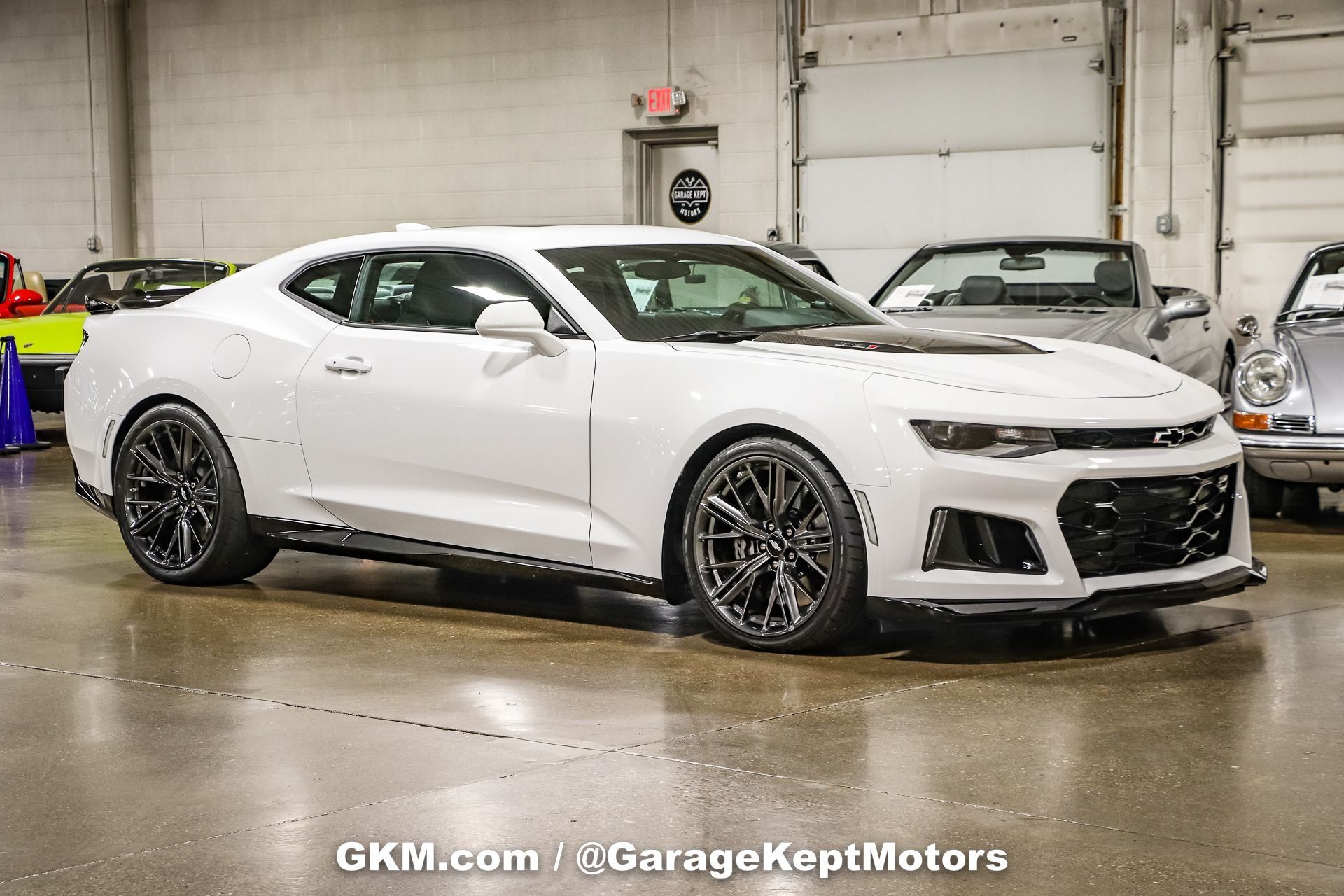 2018 Chevrolet Camaro ZL1 VIN: 1G1FK1R60J0142389 - CLASSIC.COM