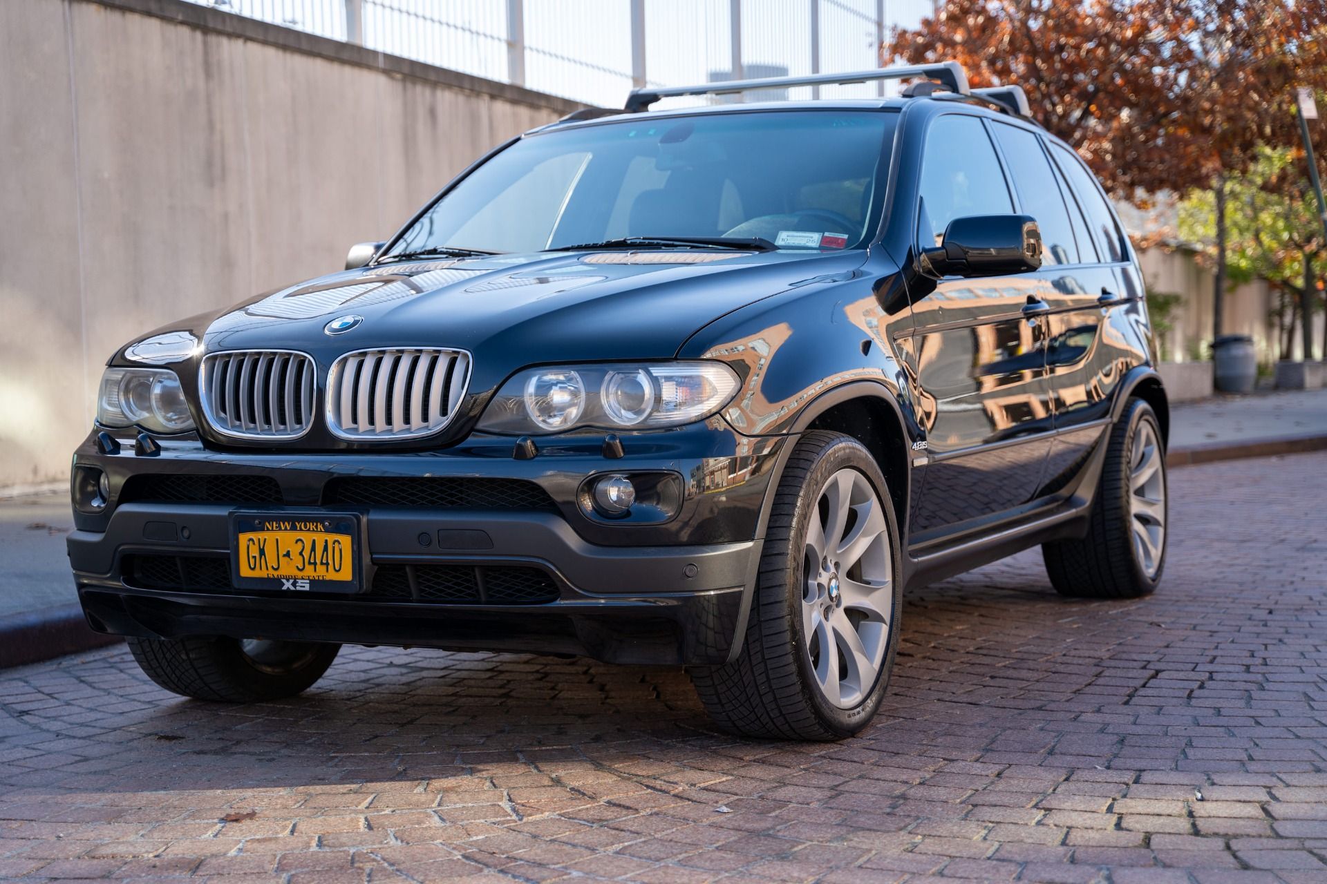 BMW X5 4.8is - E53 Market - CLASSIC.COM