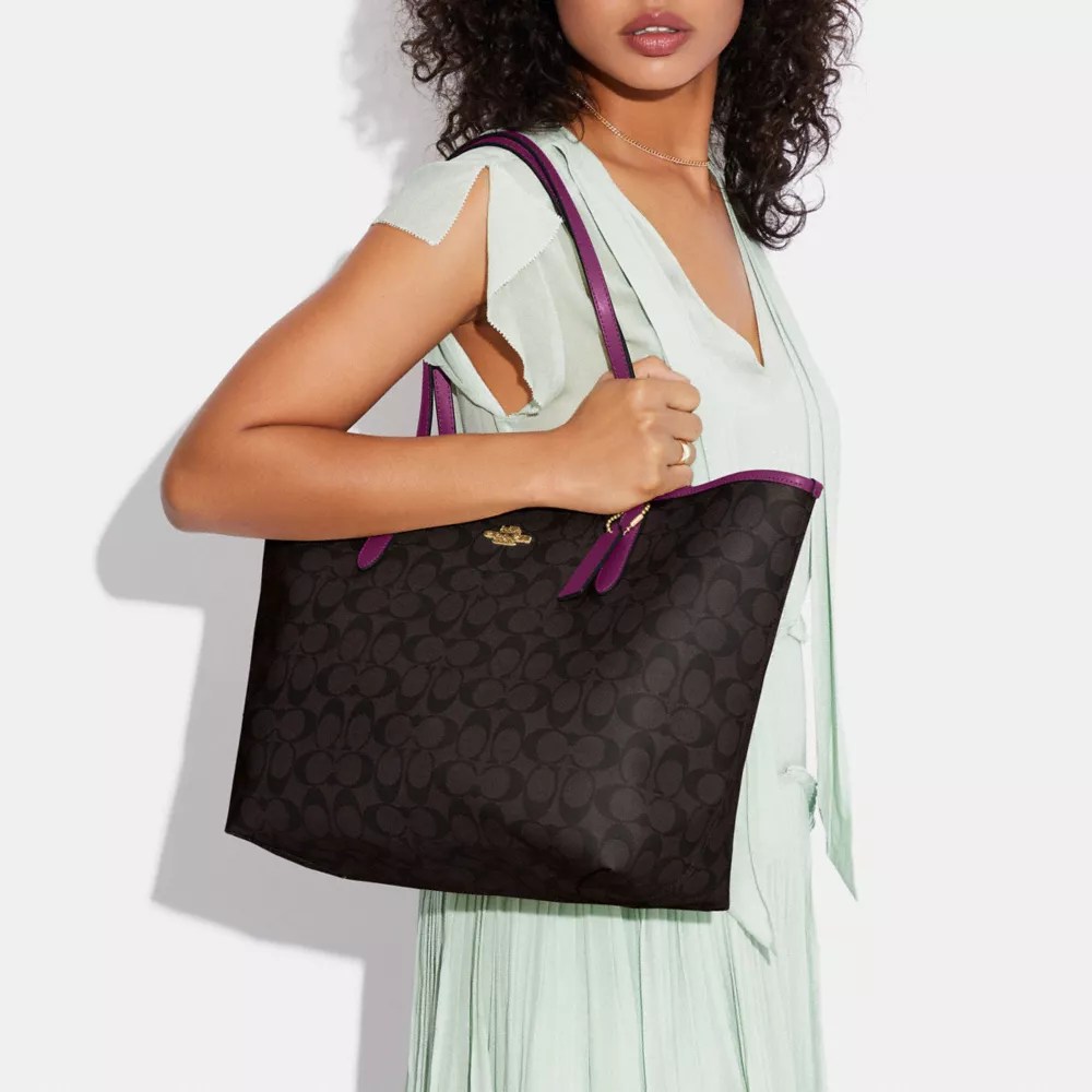 Coach Tote Red Smooth Leather Shoulder Bag munimoro.gob.pe