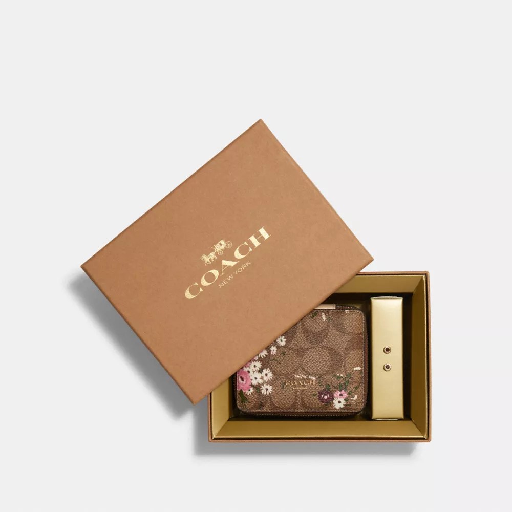 COACH OUTLET® Boxed Large Jewelry Box And Earrings Set In Signature