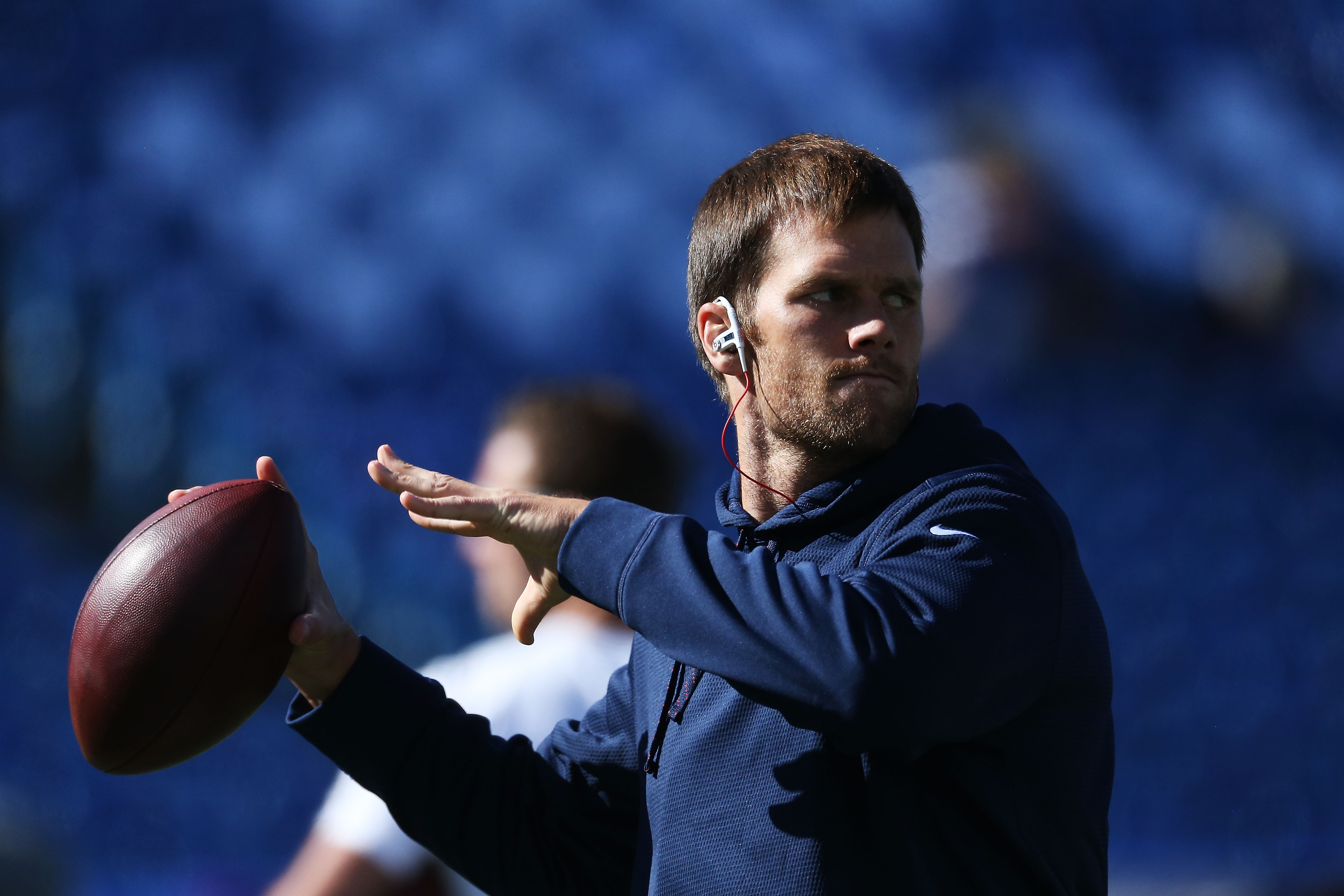 NFL Players Are Still Wearing Beats Headphones Banned by the League