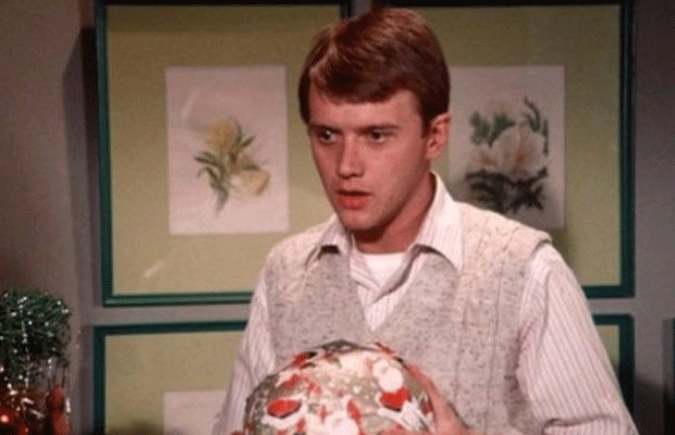 Chuck Cunningham on Happy Days 25 Casting Fails in TV That They