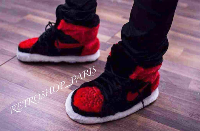 Air Jordan 1 "Bred" Slippers Complex