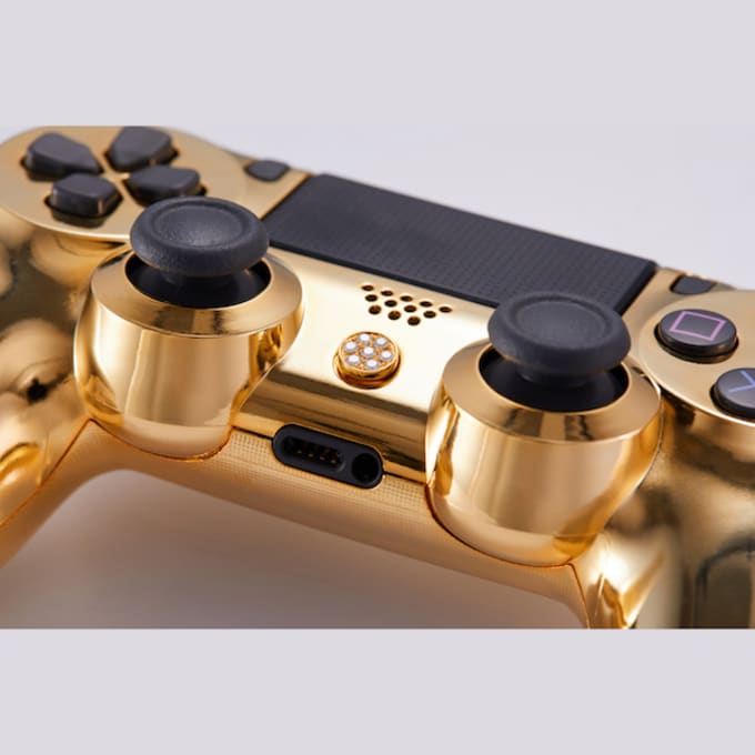 You Can Now Play PS4 With a 14,000 DiamondEncrusted Controller Complex
