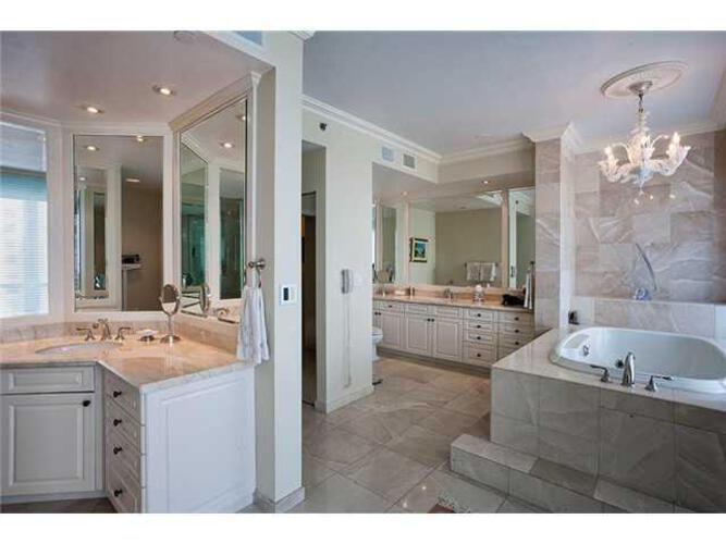 Grove Hill Tower Unit 1600 Condo for Sale in Coconut Grove Miami