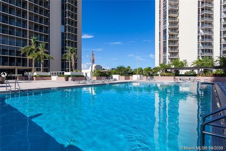 Coronado Unit 1628 Condo for Sale in Aventura CondoBlackBook