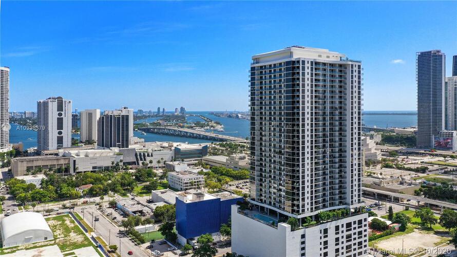Canvas Unit 3310 Condo for Sale in Arts & Entertainment District