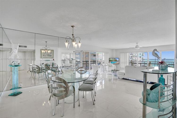 Hampton Beach Club Unit 512 Condo in Pompano Beach CondoBlackBook