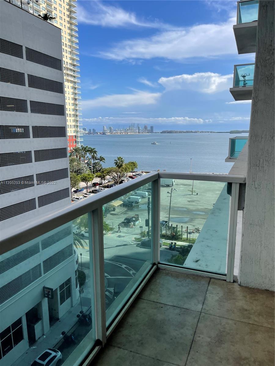 Solaris at Brickell Unit 708 Condo for Rent in Brickell Miami Condos