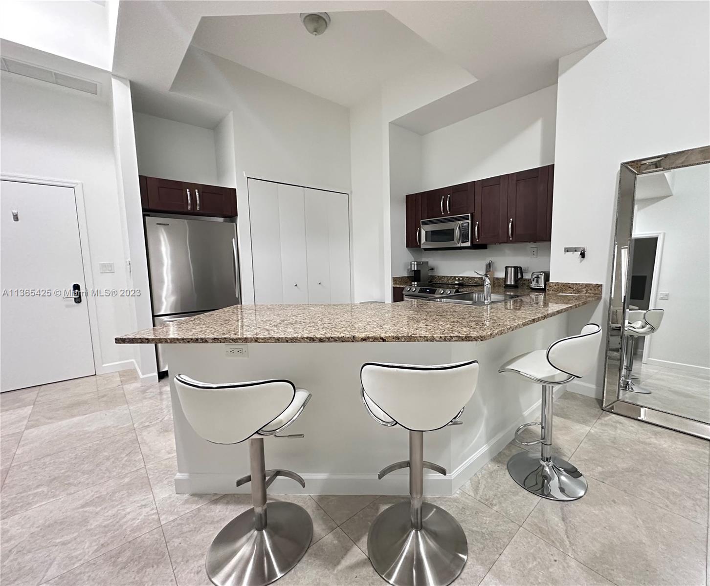 Turnberry Village Unit 118 Condo in Aventura CondoBlackBook